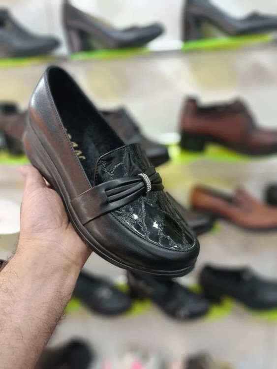 خرید اینترنتی کالج زنانه