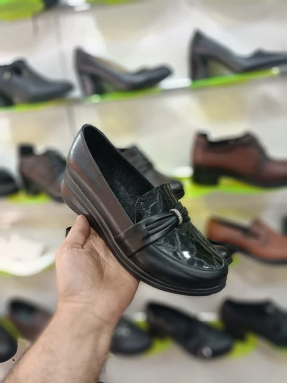 خرید اینترنتی کالج زنانه