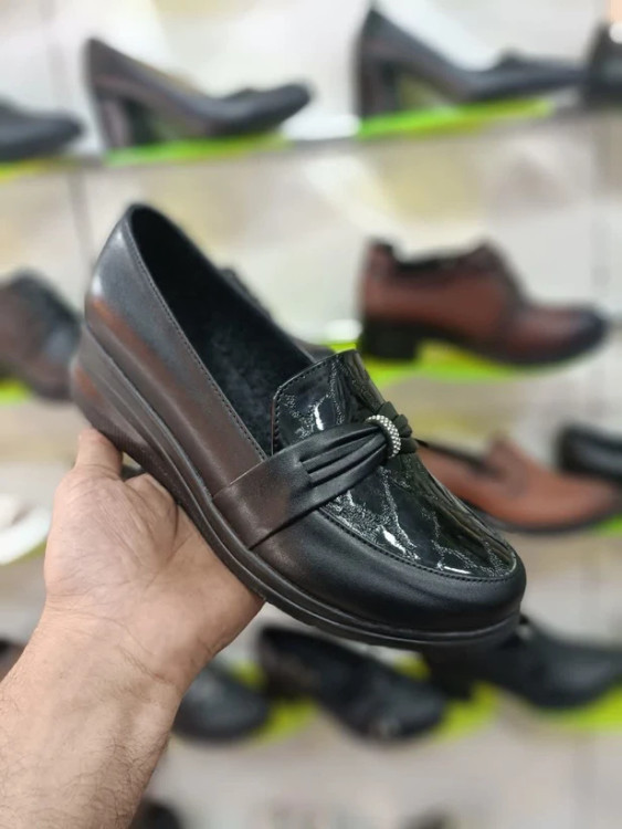 خرید اینترنتی کالج زنانه