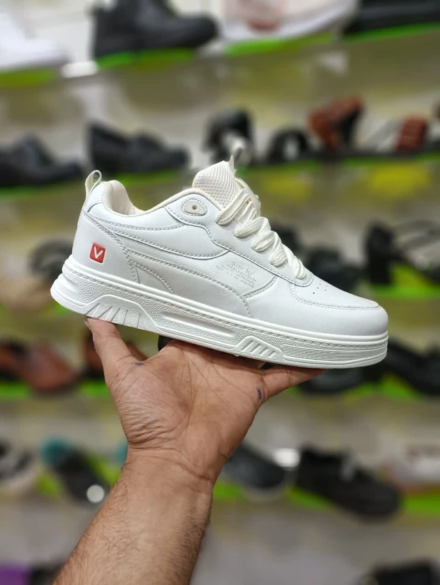 خرید اینترنتی کفش کتونی اسپرت مردانه