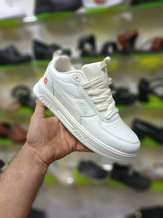 خرید اینترنتی کفش کتونی اسپرت مردانه