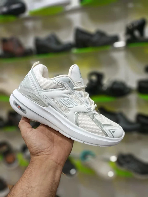 خرید اینترنتی کفش کتونی اسپرت مردانه