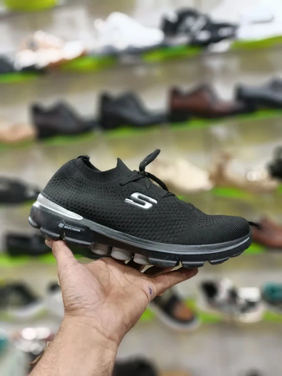 خرید اینترنتی کفش کتونی اسپرت بزرگپا مردانه