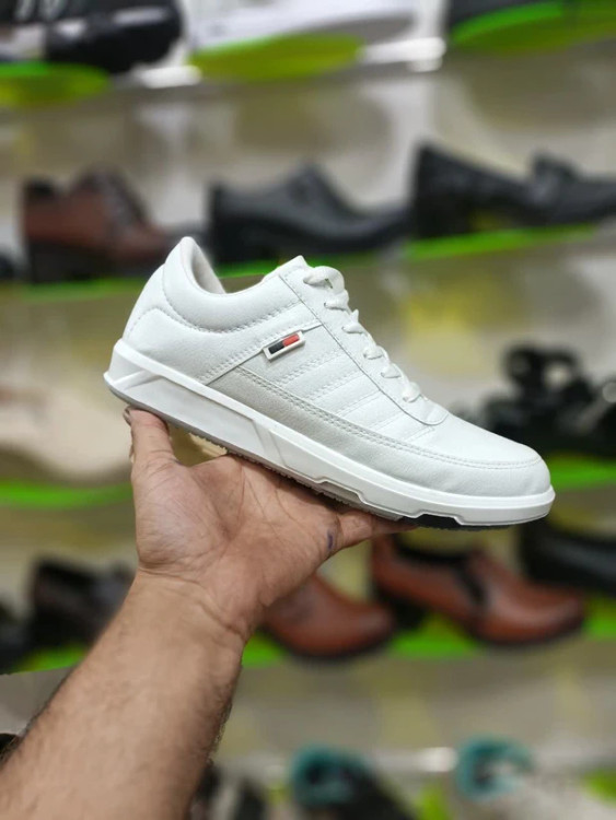 خرید اینترنتی کفش کتونی اسپرت بزرگ پا مردانه