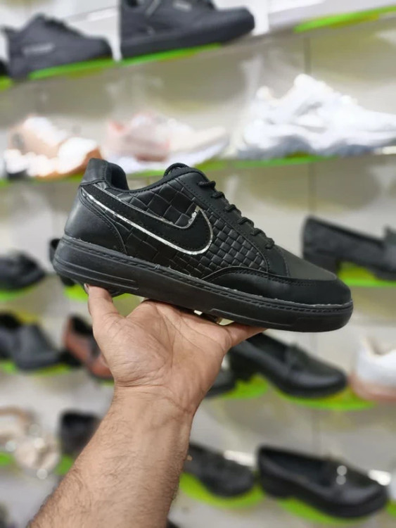 خرید اینترنتی کفش کتونی اسپرت ونس مردانه