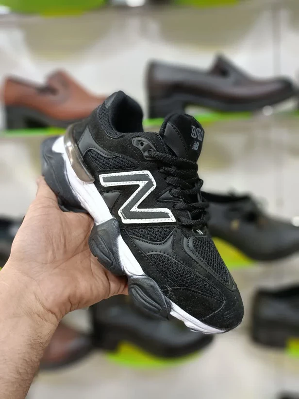 خرید اینترنتی کفش کتونی اسپرت زنانه