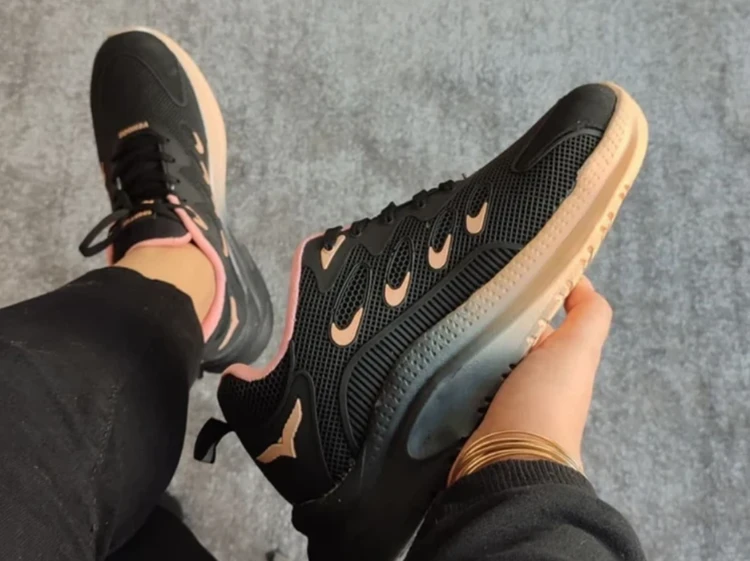 خرید اینترنتی کفش کتونی اسپرت زنانه