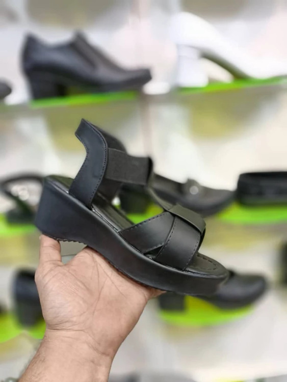 خرید اینترنتی صندل زنانه