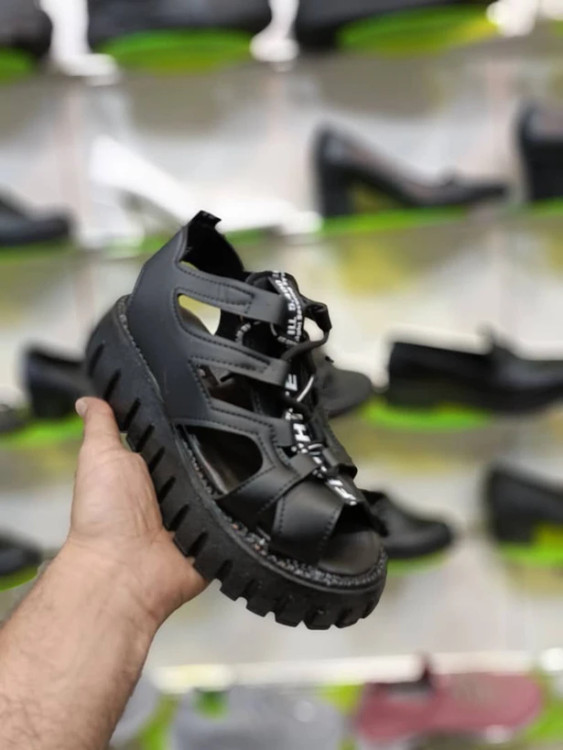 خرید اینترنتی صندل زنانه