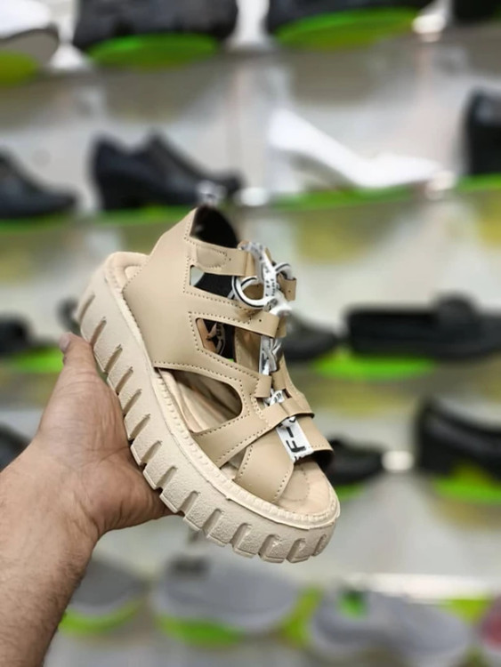 خرید اینترنی صندل زنانه