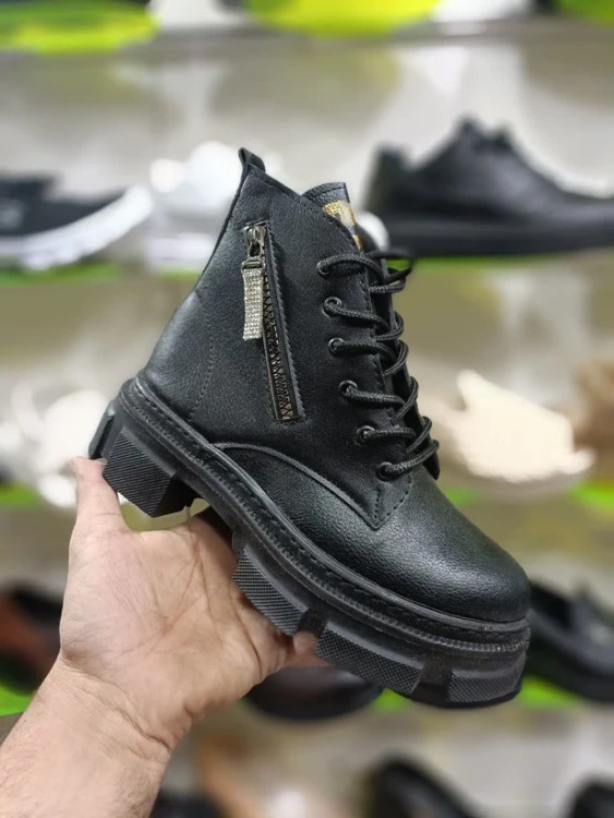 خرید اینترنتی نیم بوت دخترانه