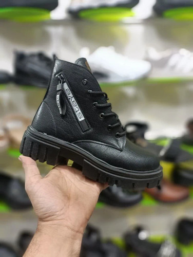 خرید اینترنتی نیم بوت دخترانه