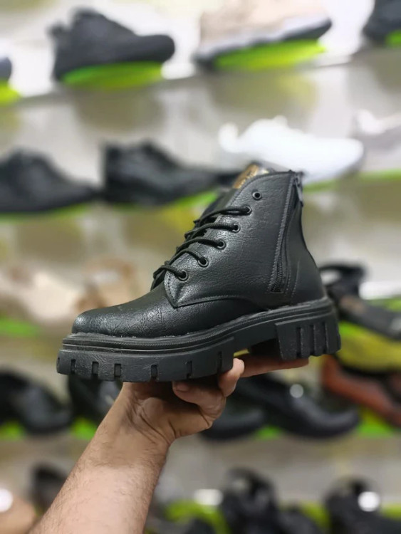 خرید اینترنتی نیم بوت دخترانه