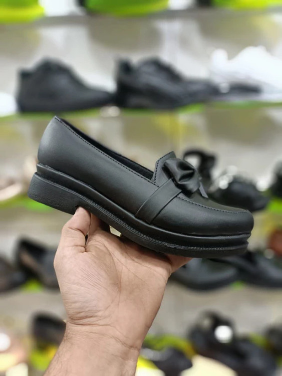 خرید اینترنتی کفش کالج دخترانه