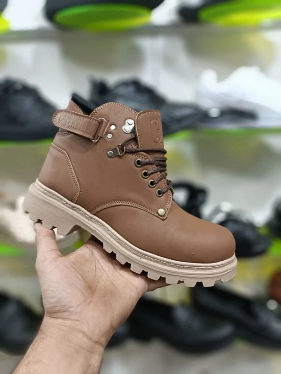 خرید اینترنتی نیم بوت مردانه