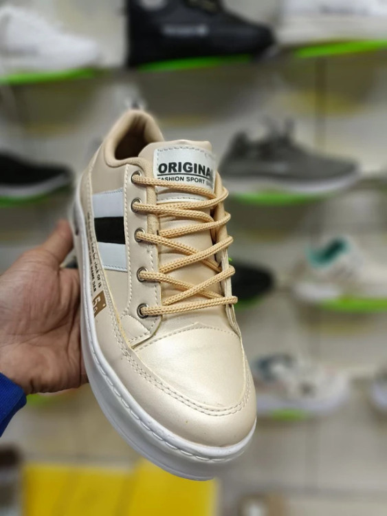 خرید اینترنتی کفش زنانه