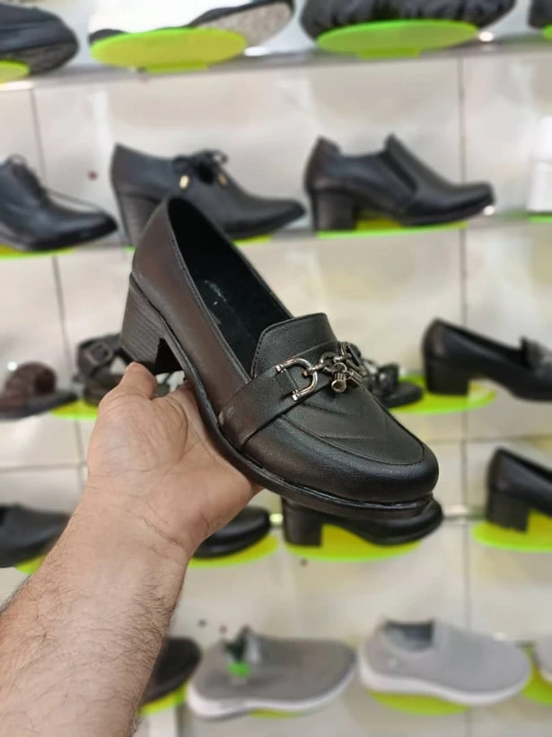 خرید اینترنتی کفش طبی زنانه