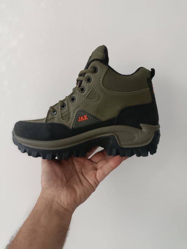 کفش اسپرت مردانه جکس مشکی ساقدار مناسب پیادهروی و ورزش کد2304
